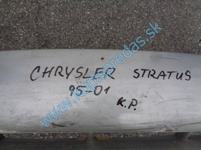 predný nárazník na chrysler stratus 